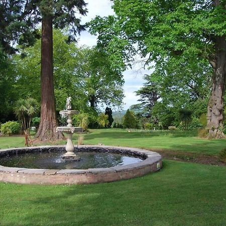 Highfield Hall Mold Exterior foto